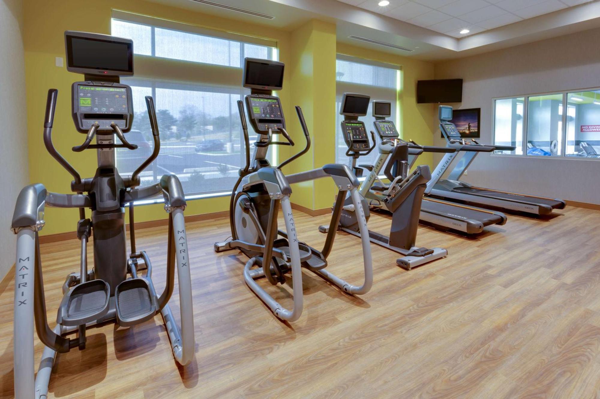 Drury Inn & Suites Pittsburgh Airport Settlers Ridge 외부 사진